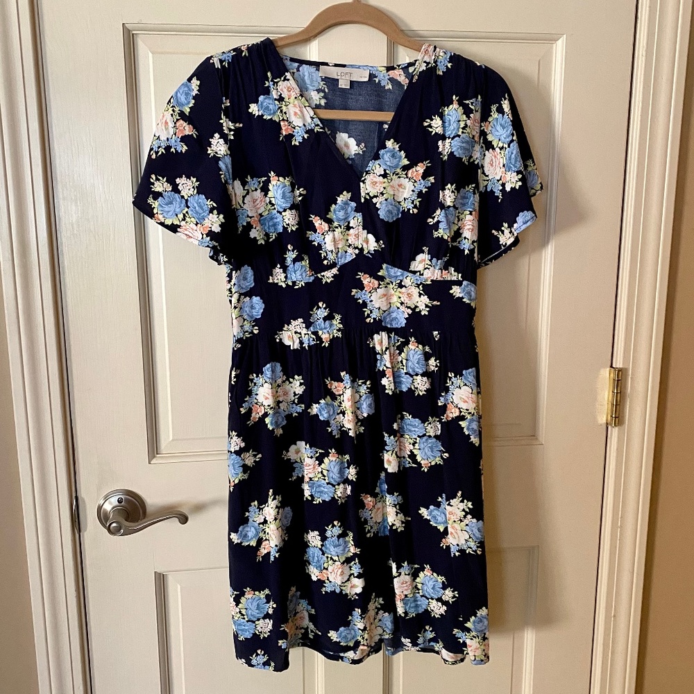 Loft Floral Flutter Sleeve V-Neck Pocket Mini Dress